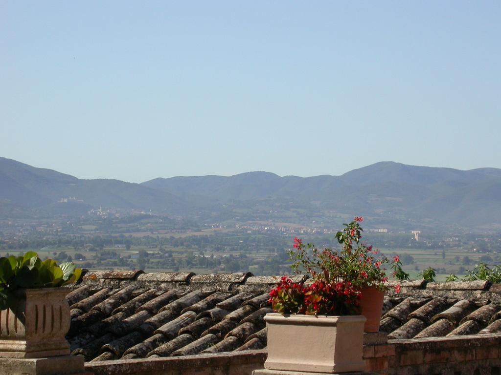 Agriturismo I Mandorli Trevi Eksteriør billede
